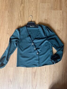 Elodie Deep Green V-Neck Button Front Blouse